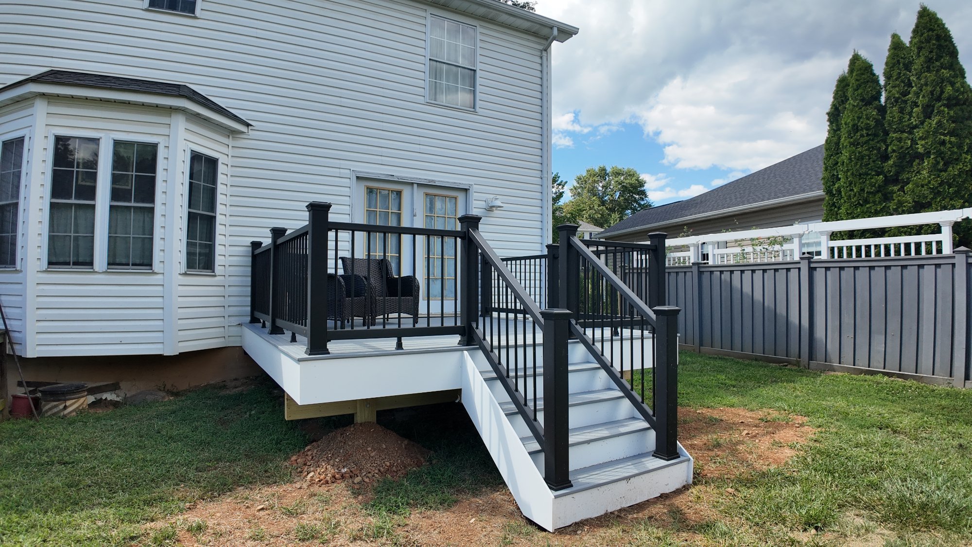 Custom deck Leesburg